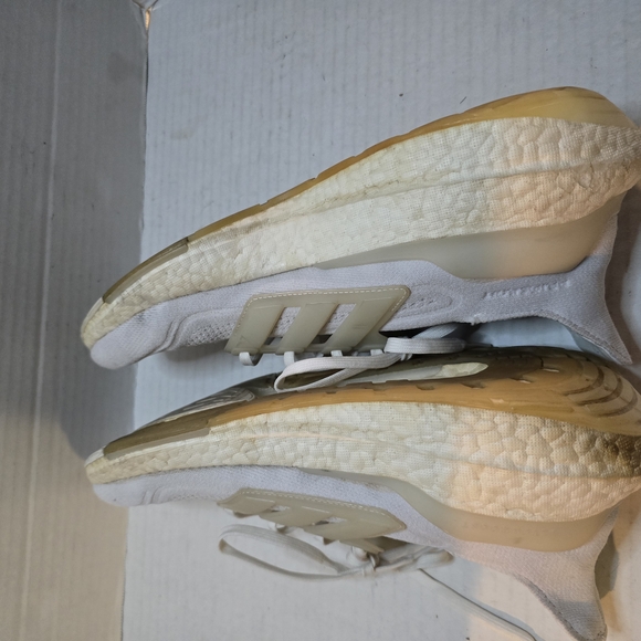 Adidas White and Tan‎ Athletic Shoes main image 4